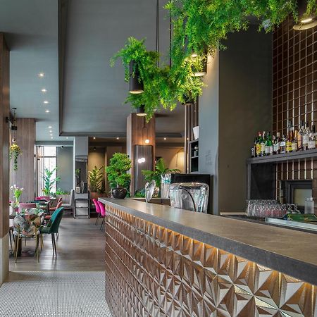 Hotel Rogge Resita Eksteriør bilde
