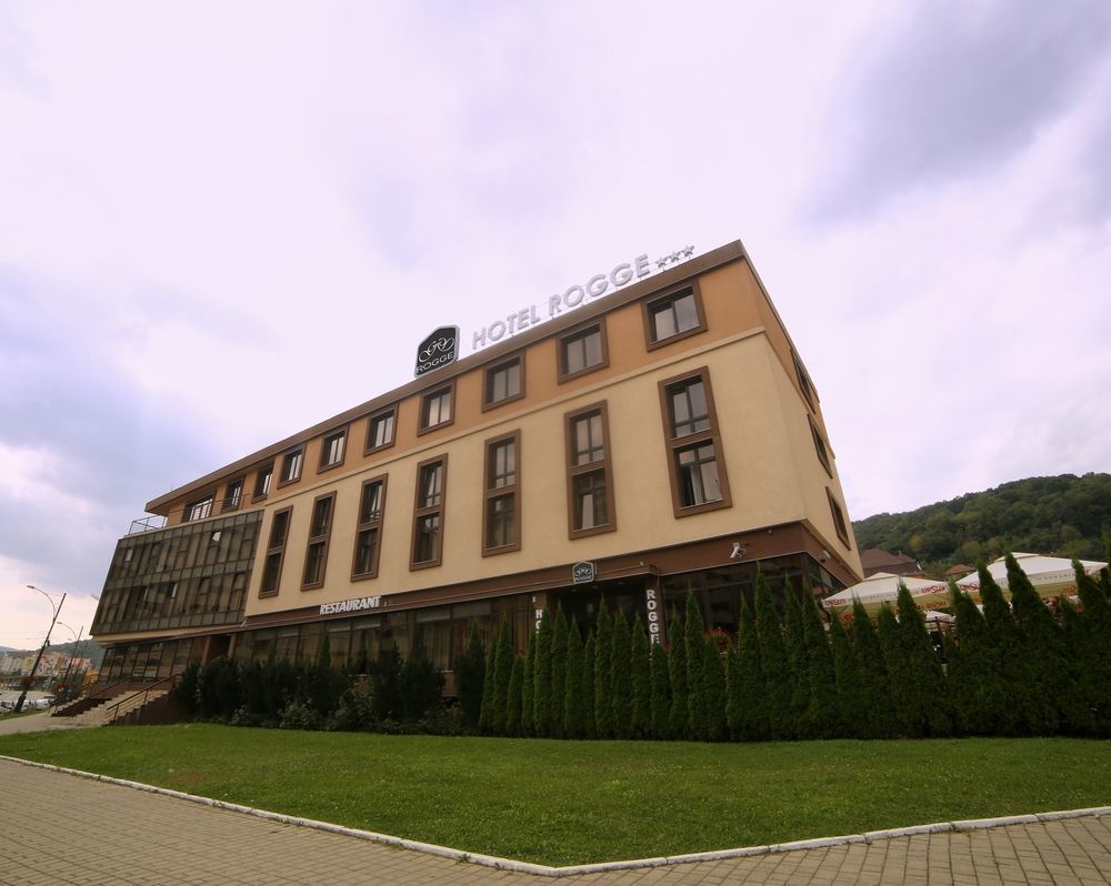 Hotel Rogge Resita Eksteriør bilde